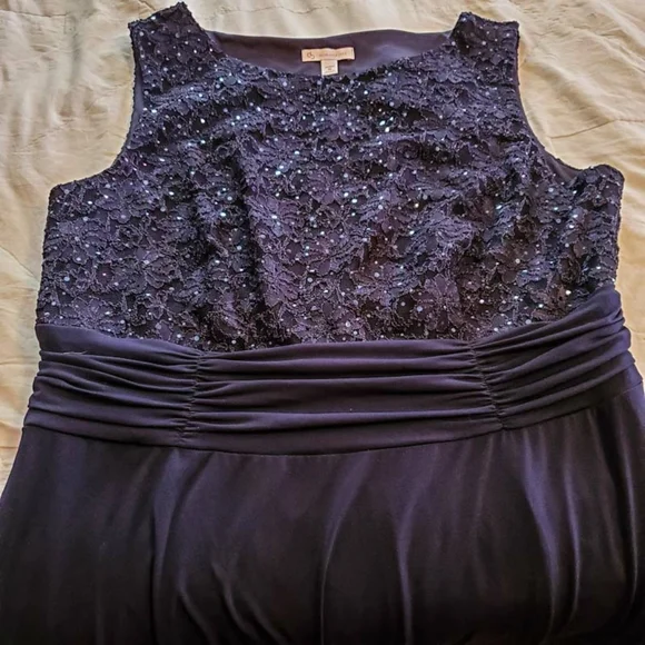 Navy Blue Elegant Sleeveless Sequin Dress - Picture 4 of 7